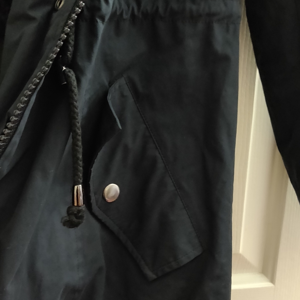Titika Fox Moderate Parka - Picture 3 of 7